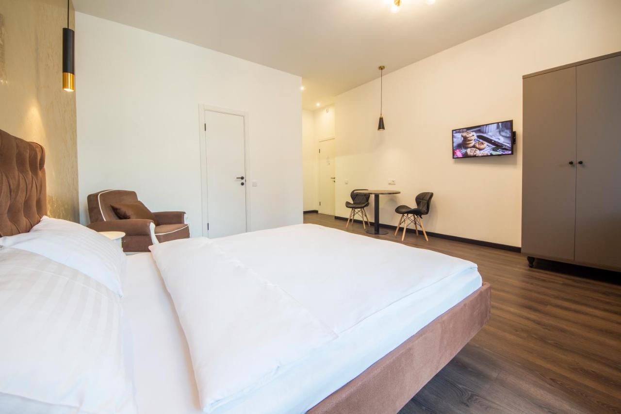 Apartments Near Parus Business Centre Kiew Exterior foto